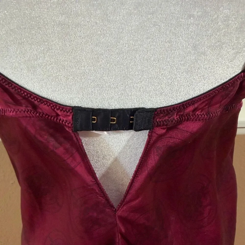 Vintage Victorias Secret Very Sexy 100% Silk Chemise Slip Dress Sz L Coquette